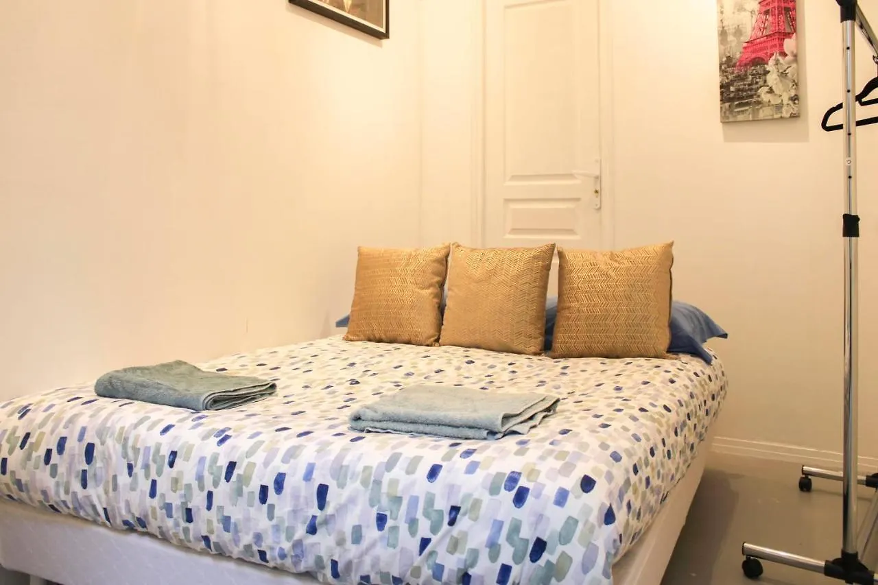 Cosy Apartment - Near Le Marais Paris 0*,  France